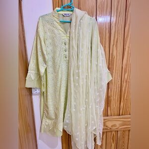 Light Green Embroidered Women's Tunic with Dupatta